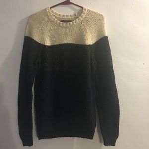 AMERICAN EAGLE color block sweater.